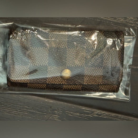 🔑 Louis Vuitton Damier Key Trifold Case - Picture 1 of 15